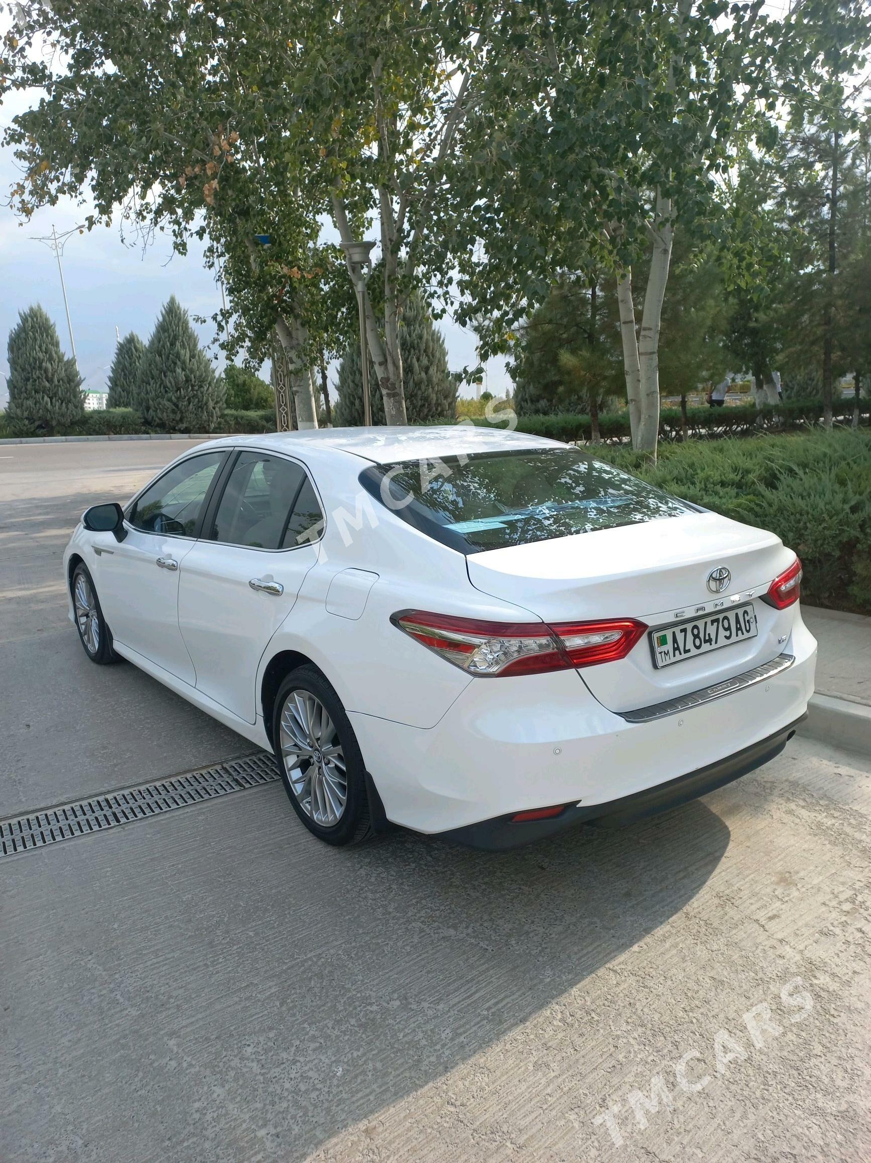 Toyota Camry 2018 - 285 000 TMT - Ашхабад - img 4