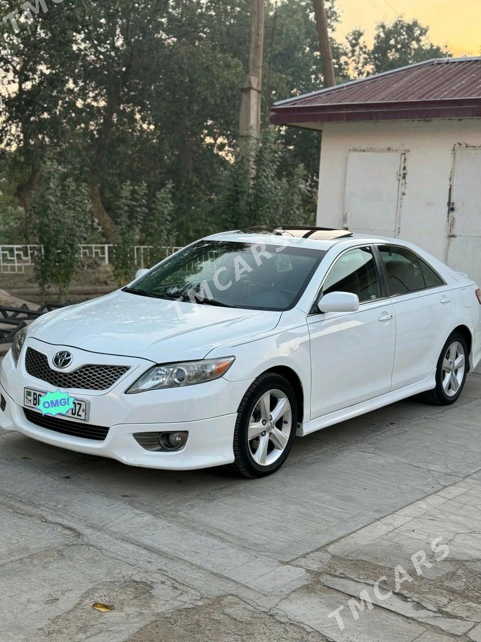 Toyota Camry 2011 - 212 000 TMT - Гурбансолтан Едже - img 3