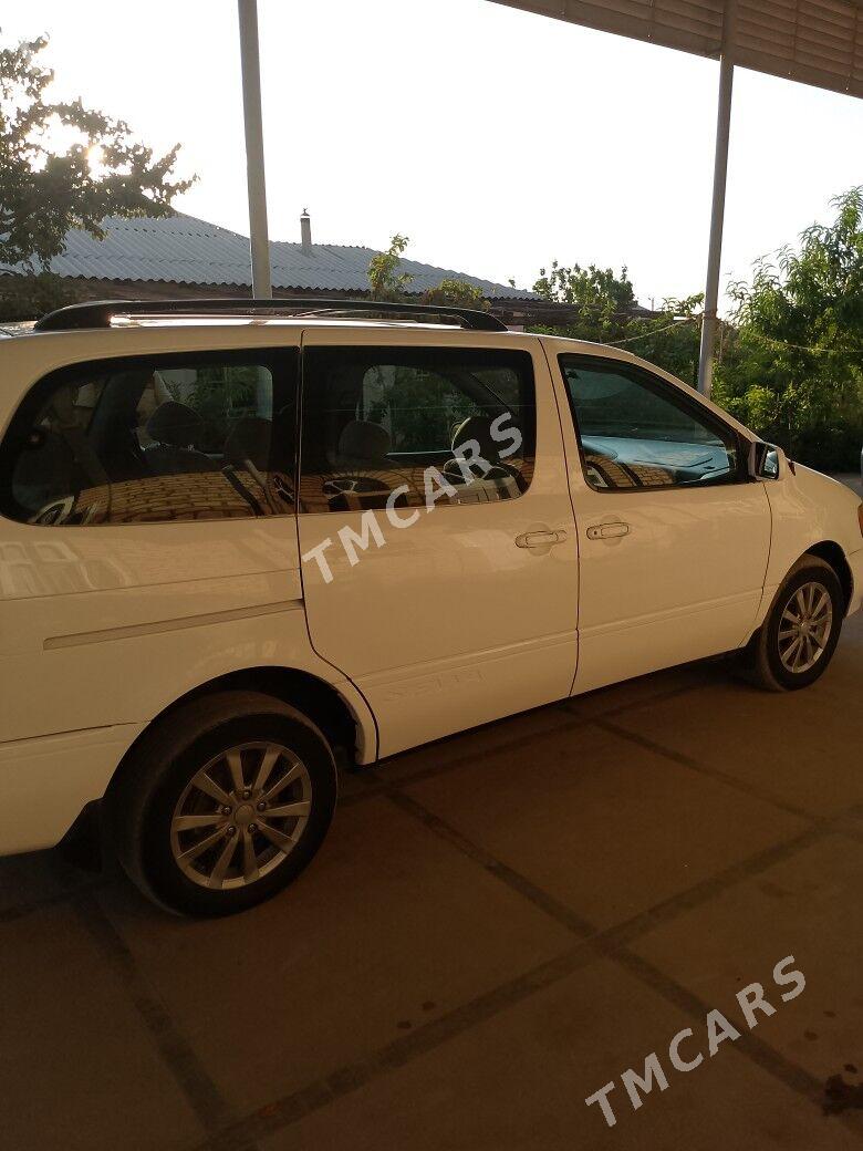 Toyota Sienna 2002 - 155 000 TMT - Мары - img 5