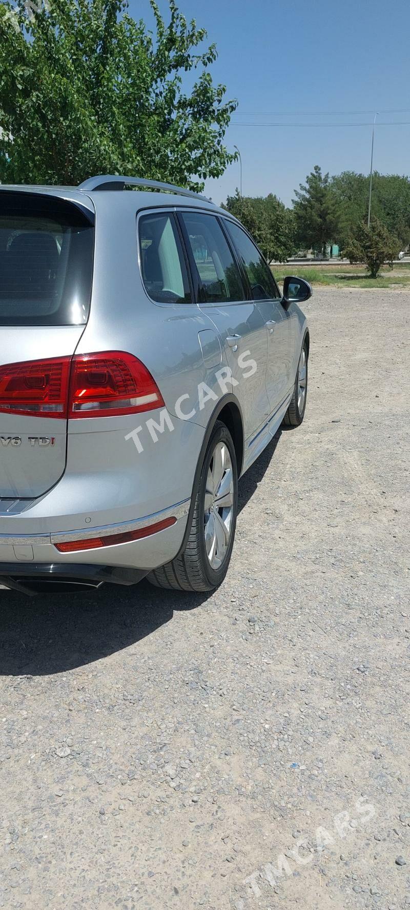 Volkswagen Touareg 2015 - 680 000 TMT - Анев - img 3