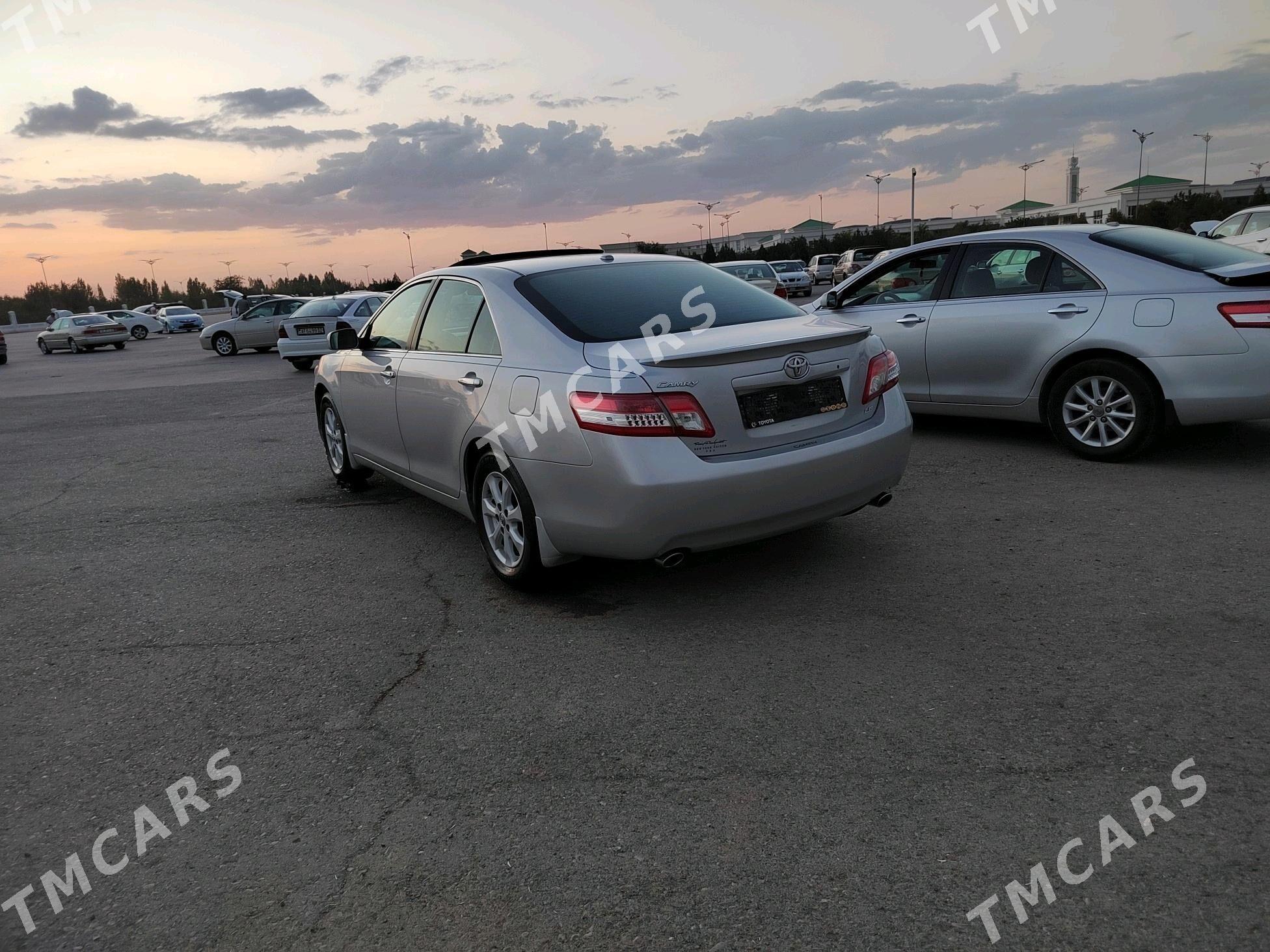 Toyota Camry 2010 - 220 000 TMT - Daşoguz - img 2