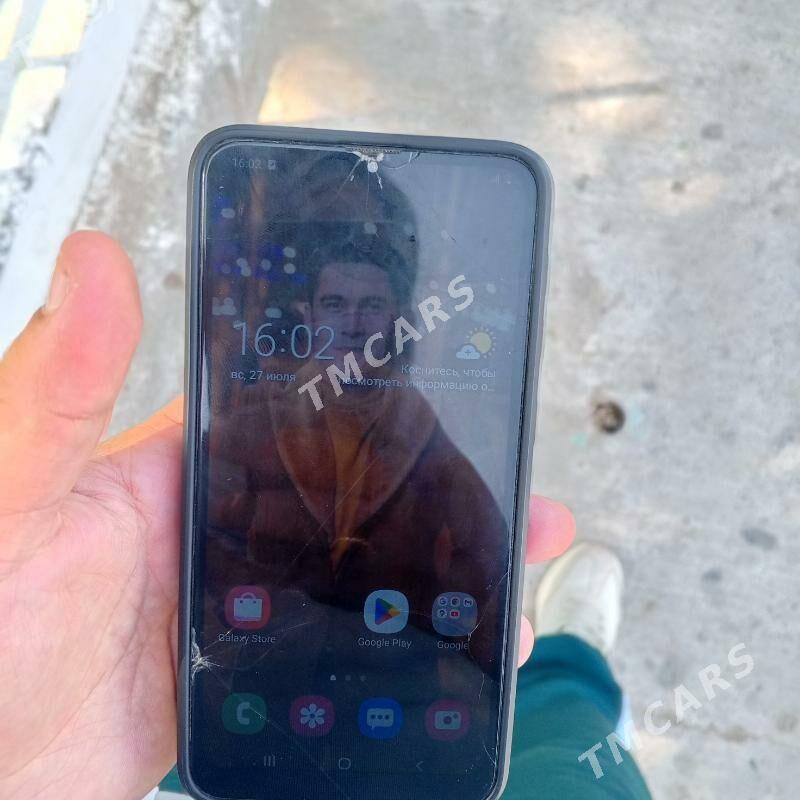 samsunyk a10 - Бедев - img 4