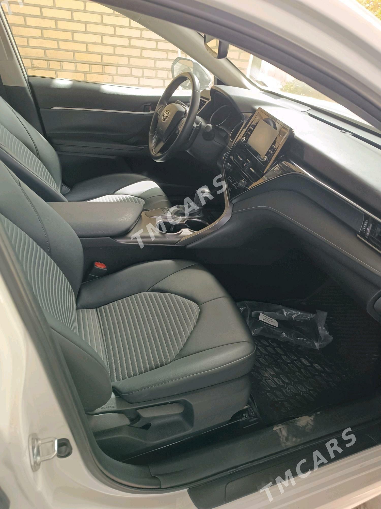 Toyota Camry 2022 - 340 000 TMT - Мары - img 9
