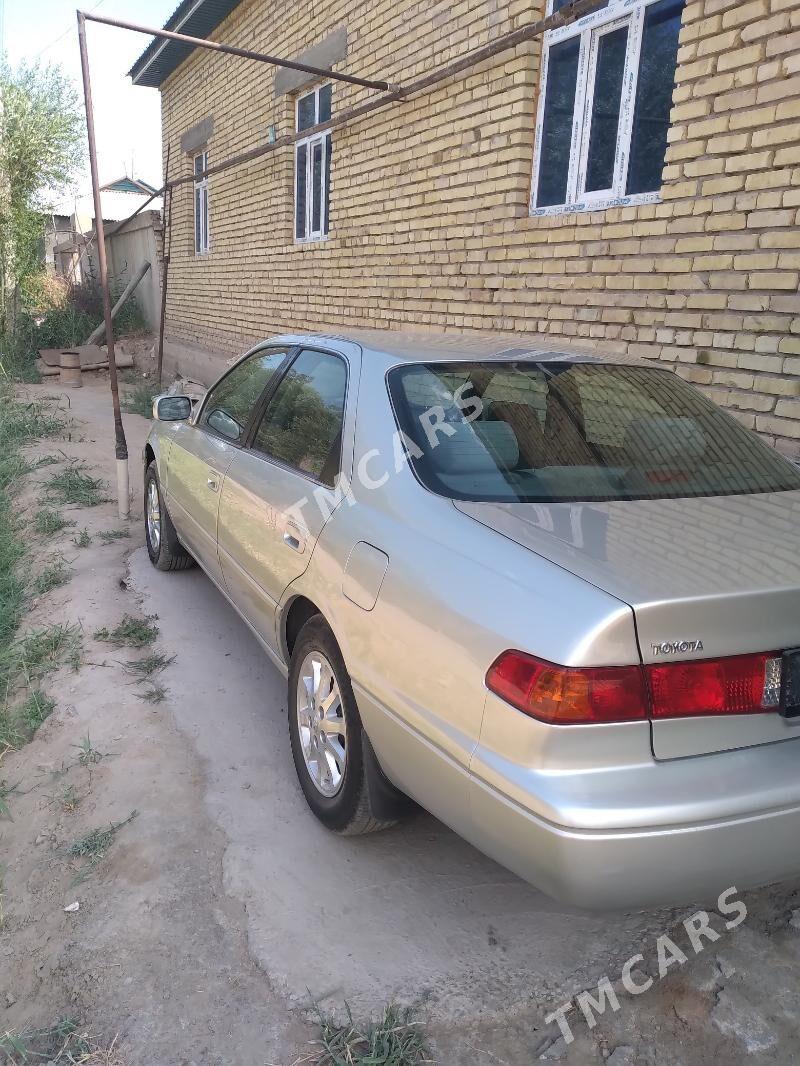 Toyota Camry 2000 - 155 000 TMT - Кёнеургенч - img 2