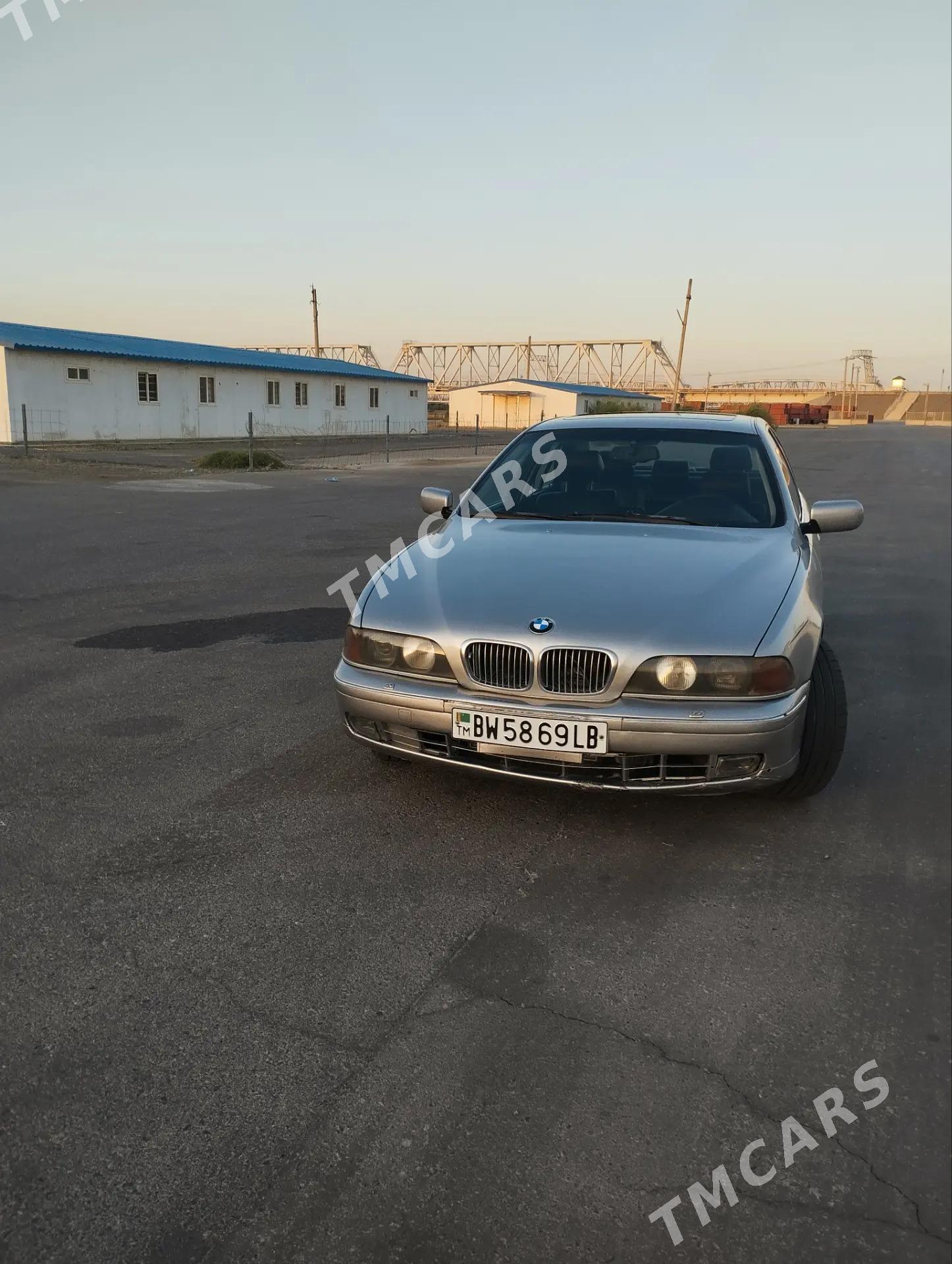 BMW E39 1996 - 95 000 TMT - Дянев - img 5