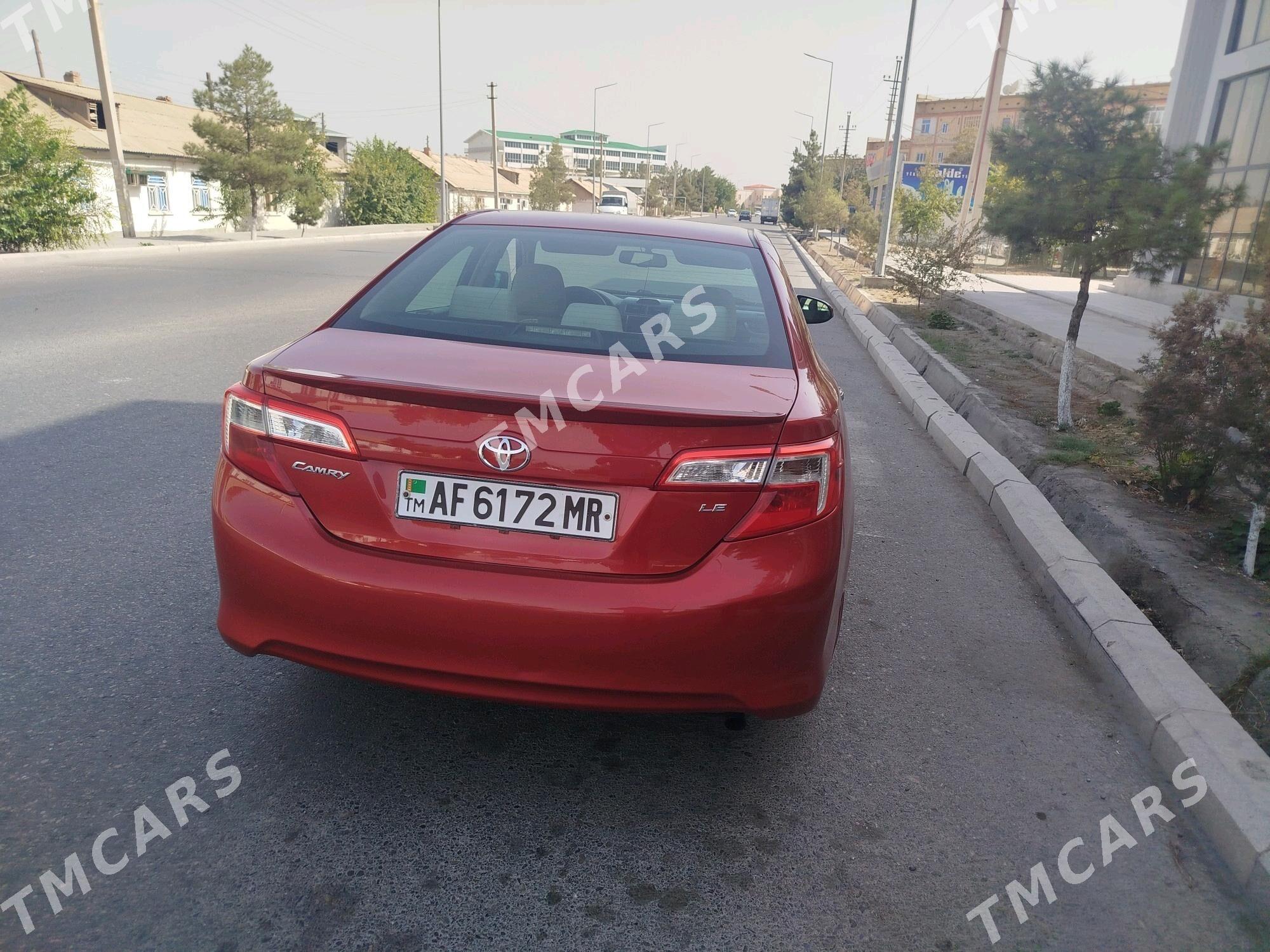 Toyota Camry 2012 - 195 000 TMT - Мары - img 4