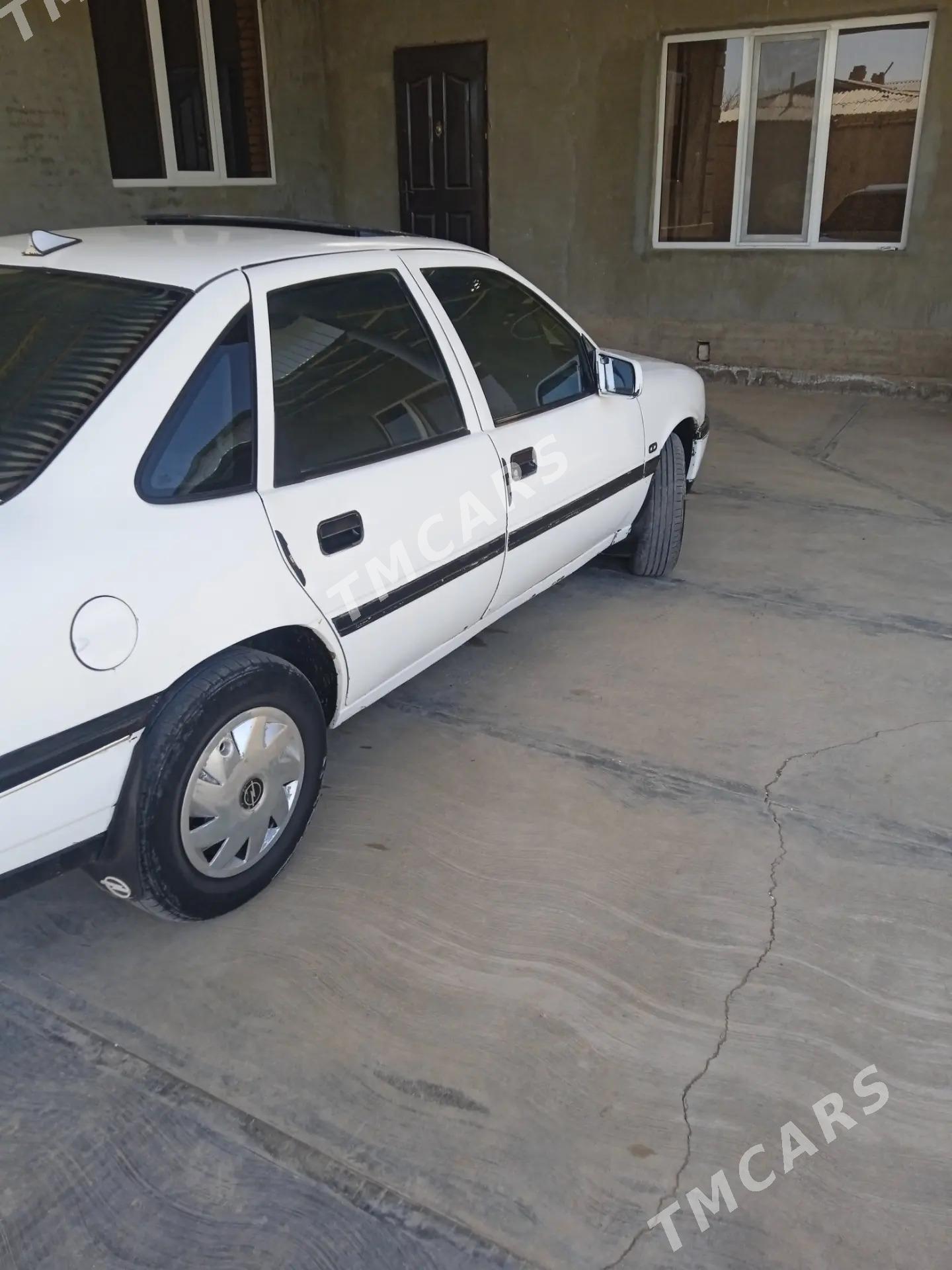 Opel Vectra 1991 - 30 000 TMT - Garagum etraby - img 2