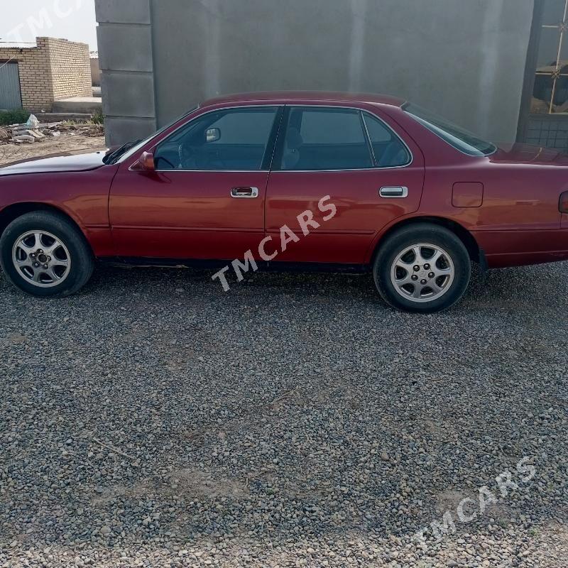 Toyota Camry 1995 - 87 000 TMT - Сакарчага - img 7