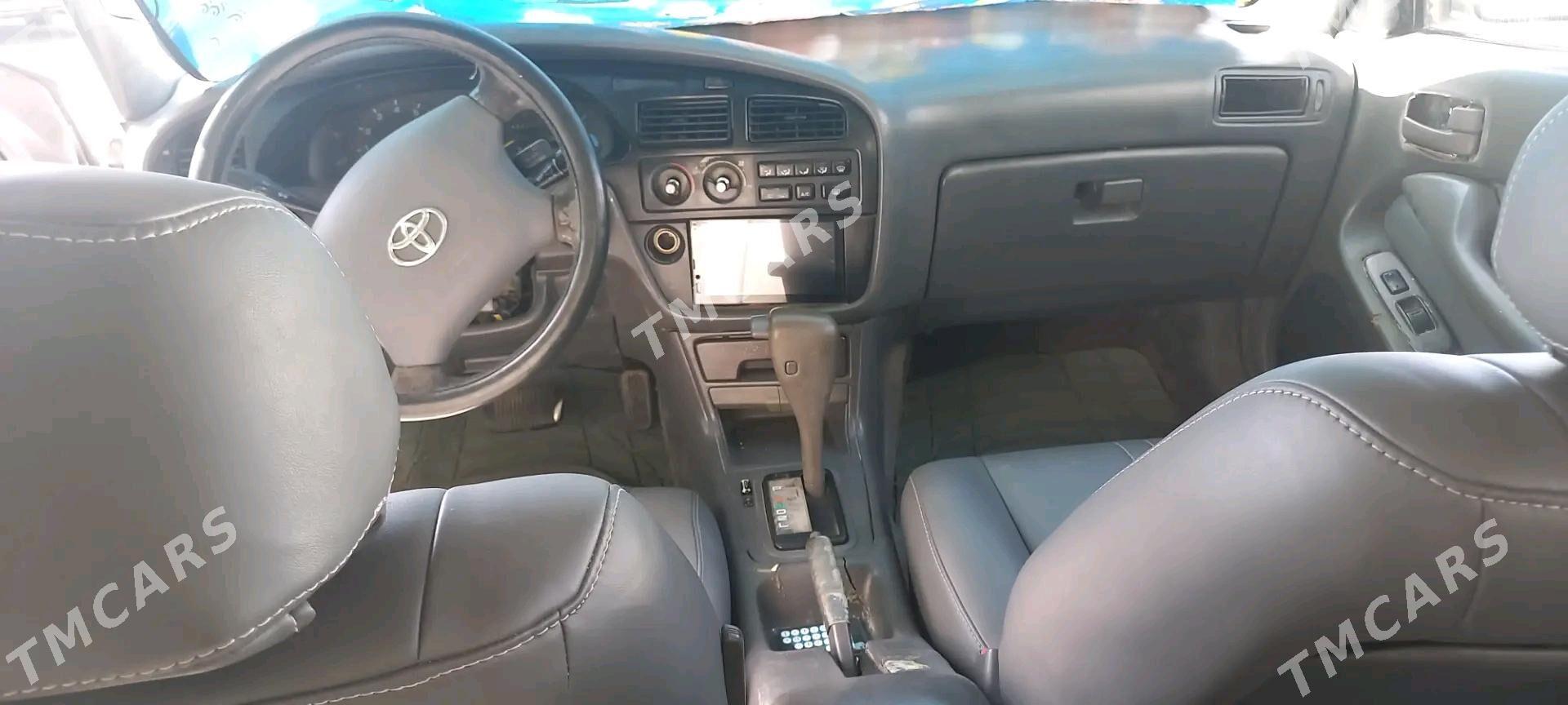 Toyota Camry 1994 - 100 000 TMT - Türkmenabat - img 4