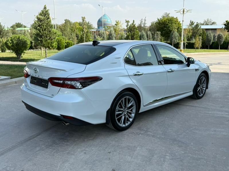 Toyota Camry 2023 - 710 000 TMT - Aşgabat - img 6