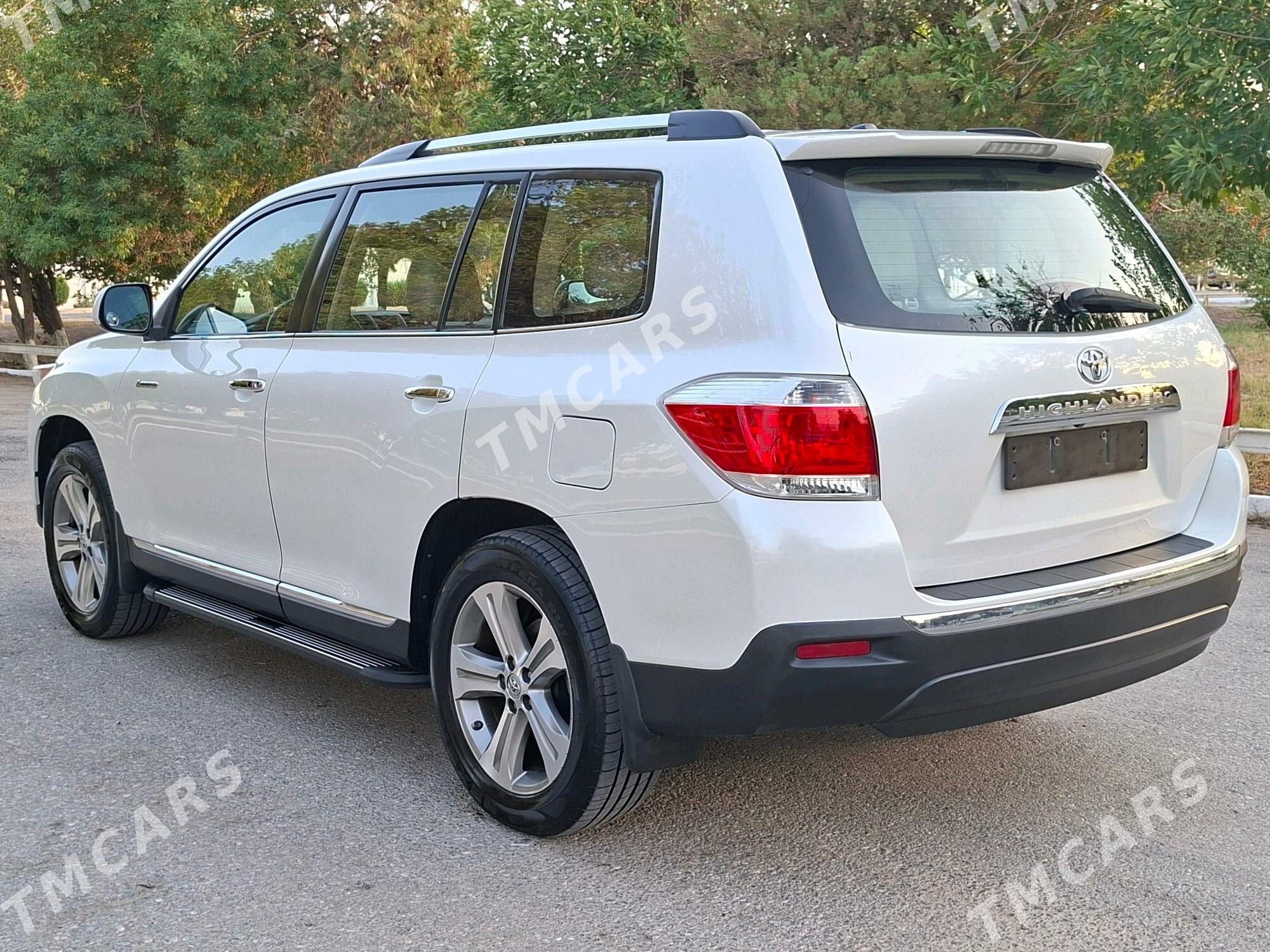 Toyota Highlander 2011 - 380 000 TMT - Türkmenabat - img 4