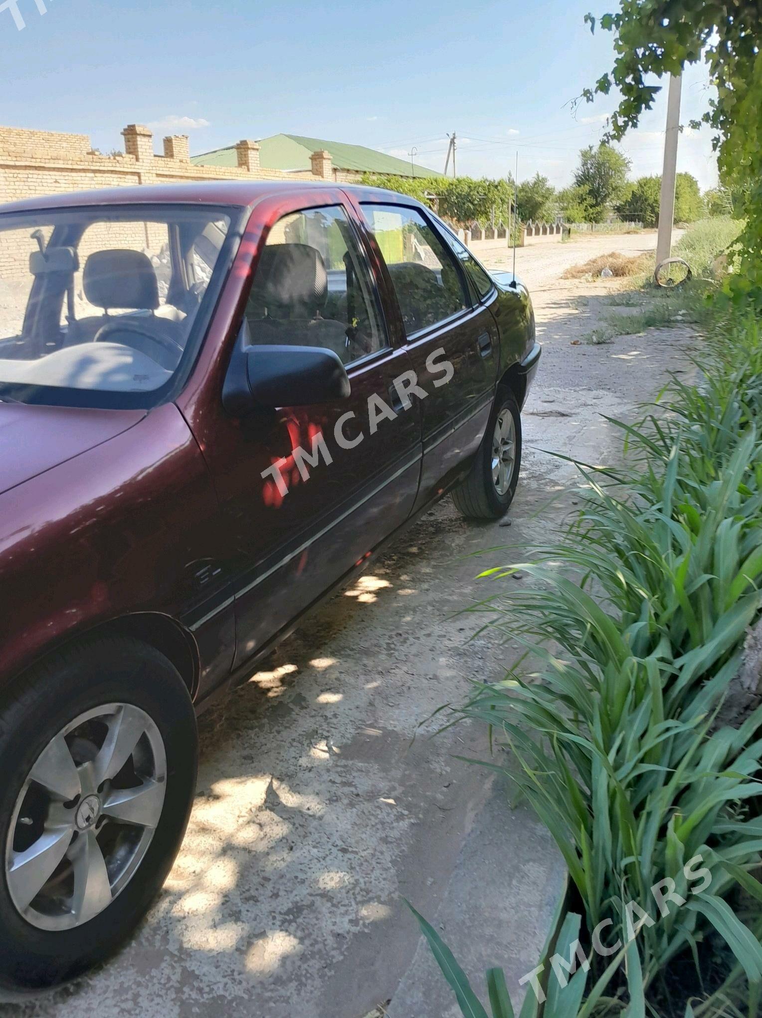 Opel Vectra 1992 - 30 000 TMT - Туркменабат - img 3