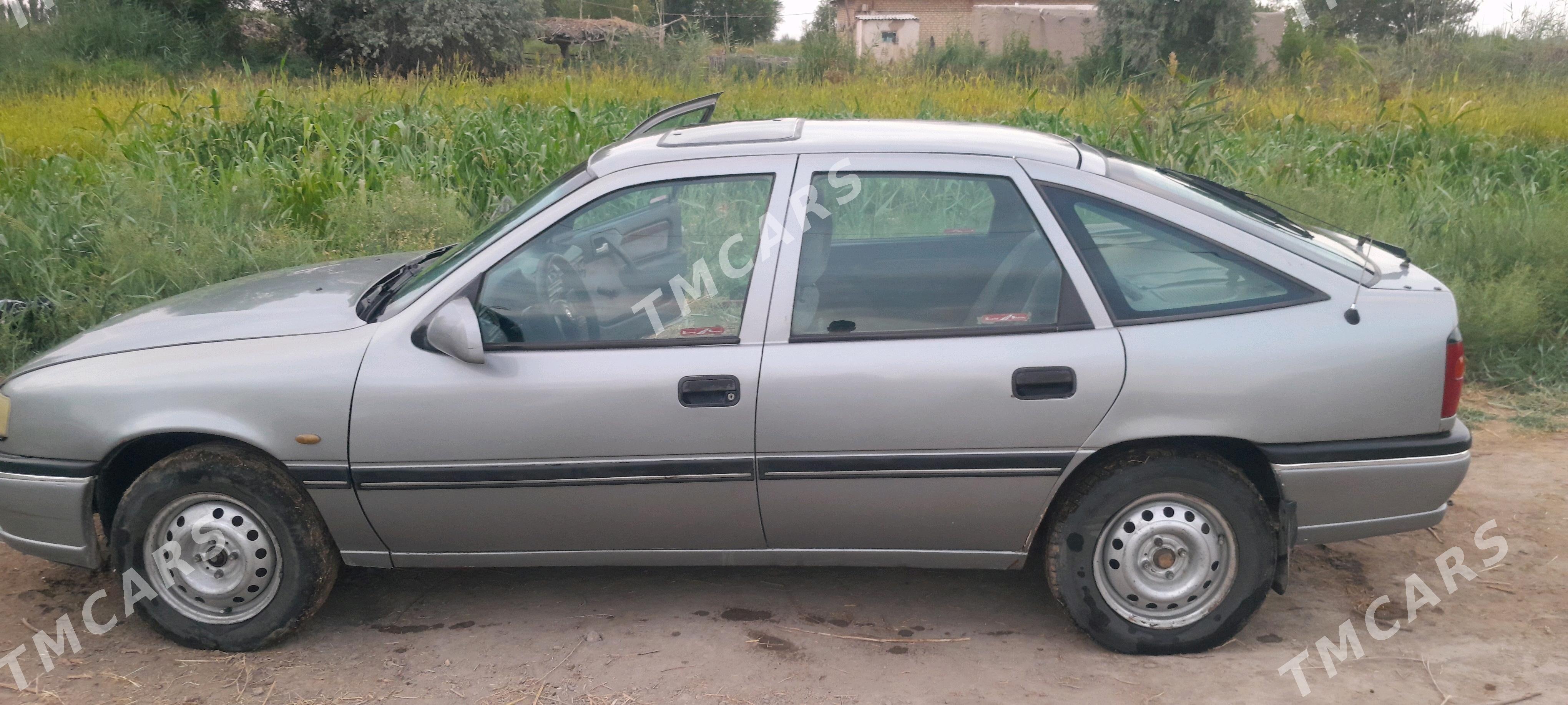 Opel Vectra 1993 - 24 000 TMT - Köneürgenç - img 3