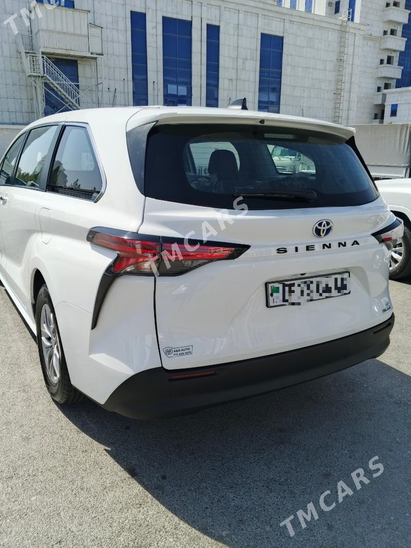 Toyota Sienna 2022 - 530 000 TMT - Ашхабад - img 4