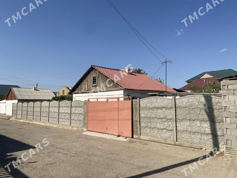 Продаётся плановый дом - Балканабат - img 2