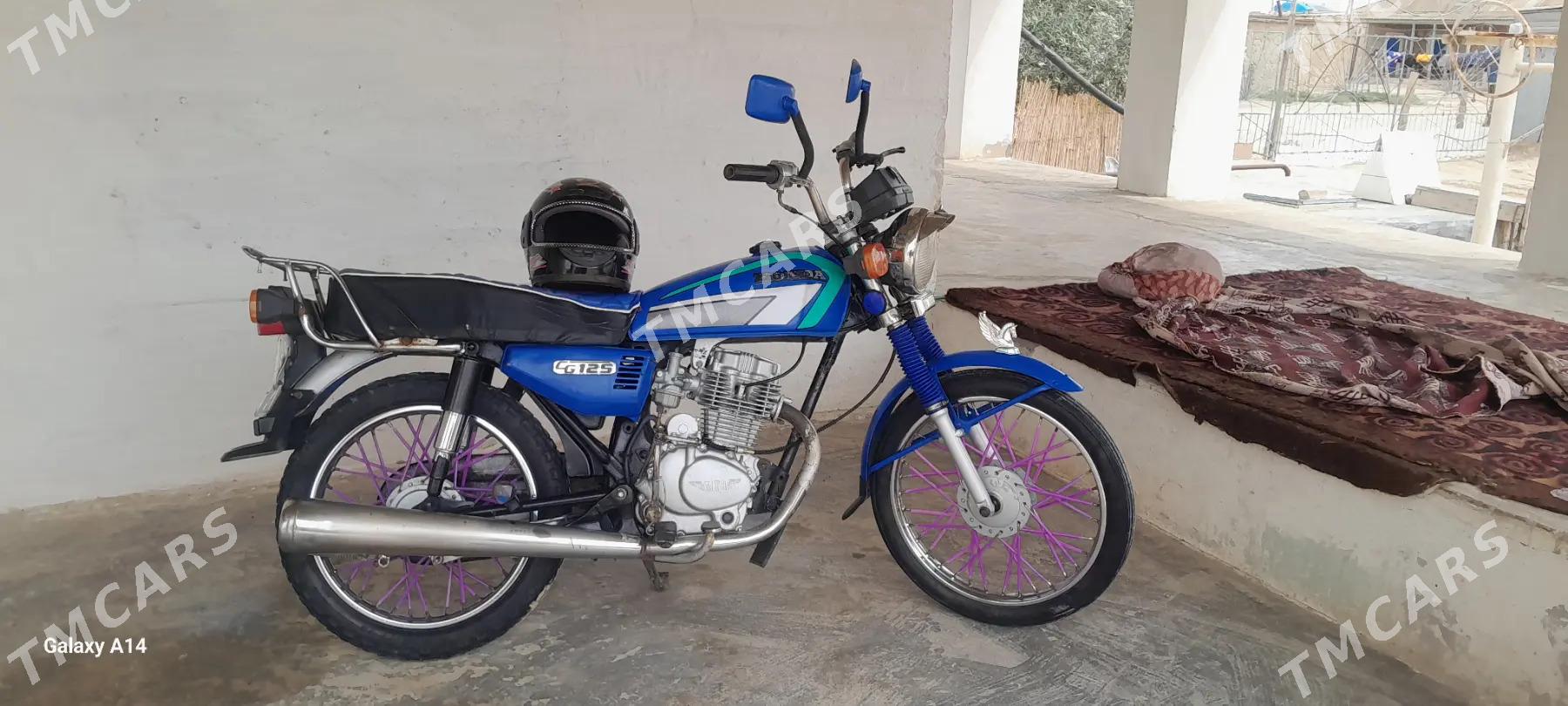 Fekon FK150-8G 2015 - 7 000 TMT - Этрек - img 3