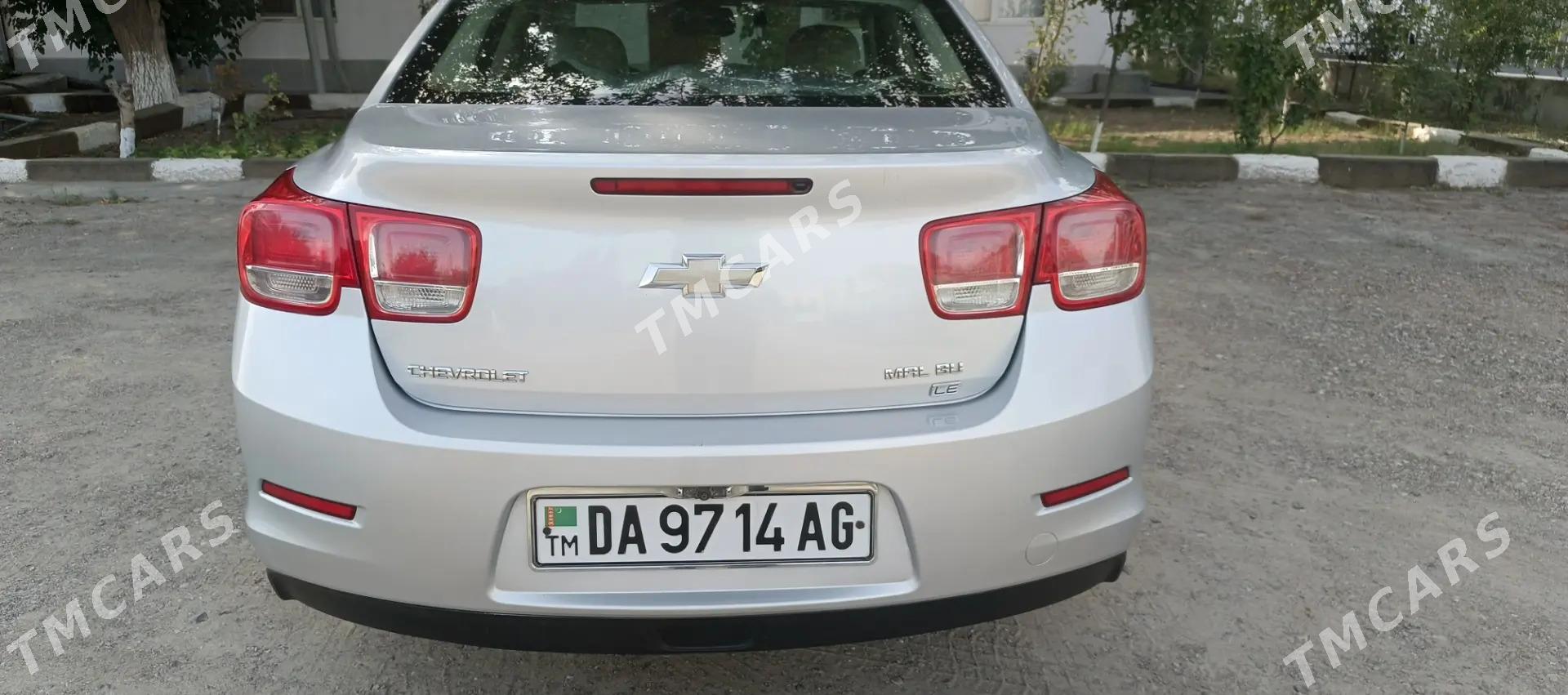Chevrolet Malibu 2013 - 150 000 TMT - Parahat 2 - img 7