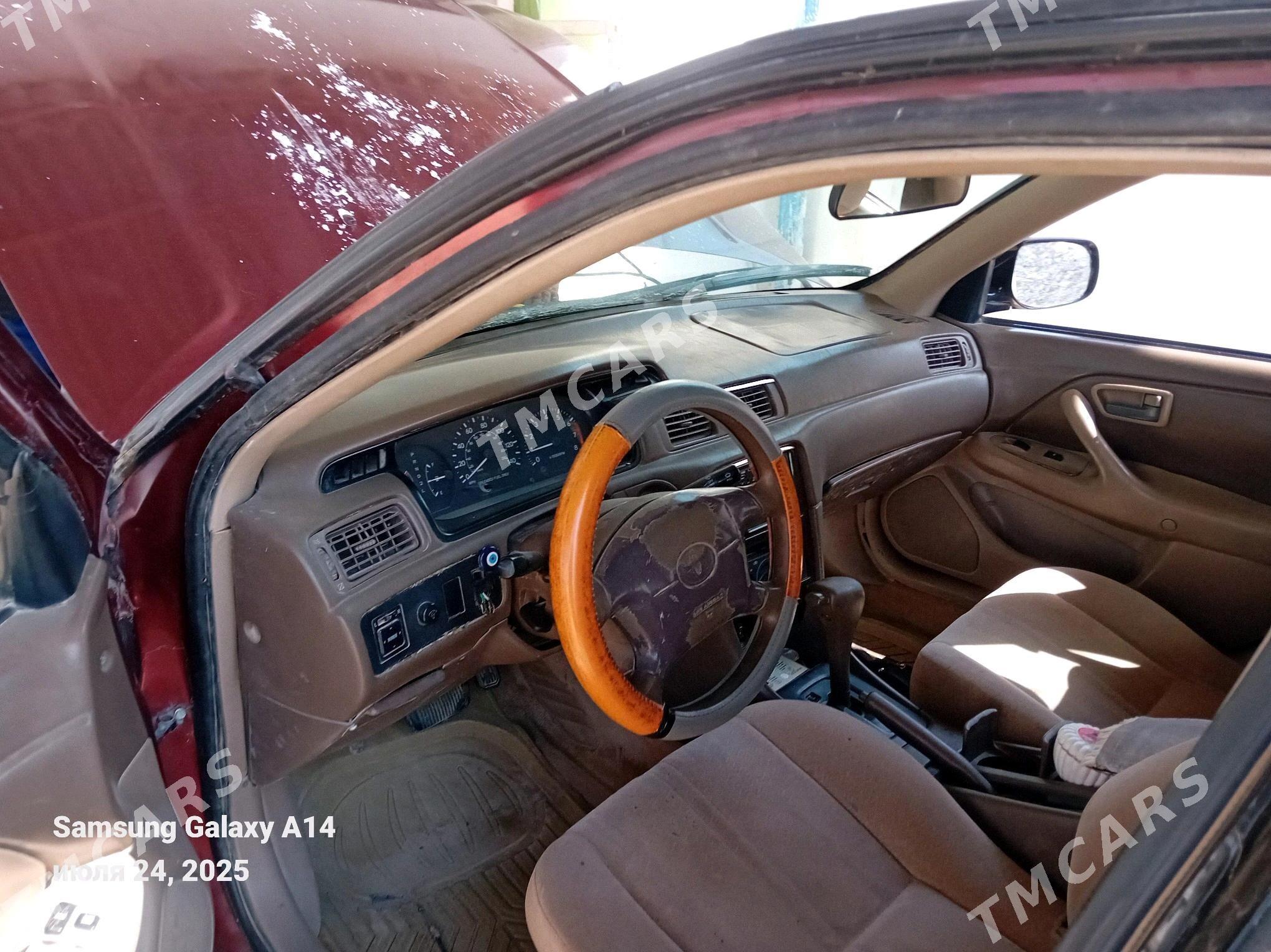 Toyota Camry 1998 - 105 000 TMT - Койтендаг - img 3
