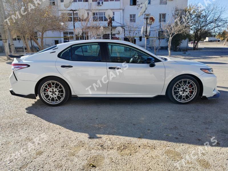 Toyota Camry 2020 - 318 000 TMT - Гумдаг - img 7