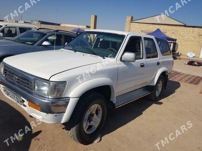 Toyota 4Runner 1995 - 80 000 TMT - Гурбансолтан Едже - img 10
