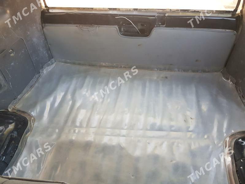 Toyota 4Runner 1995 - 80 000 TMT - Гурбансолтан Едже - img 4