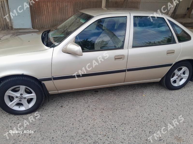 Opel Vectra 1993 - 50 000 TMT - Мары - img 3