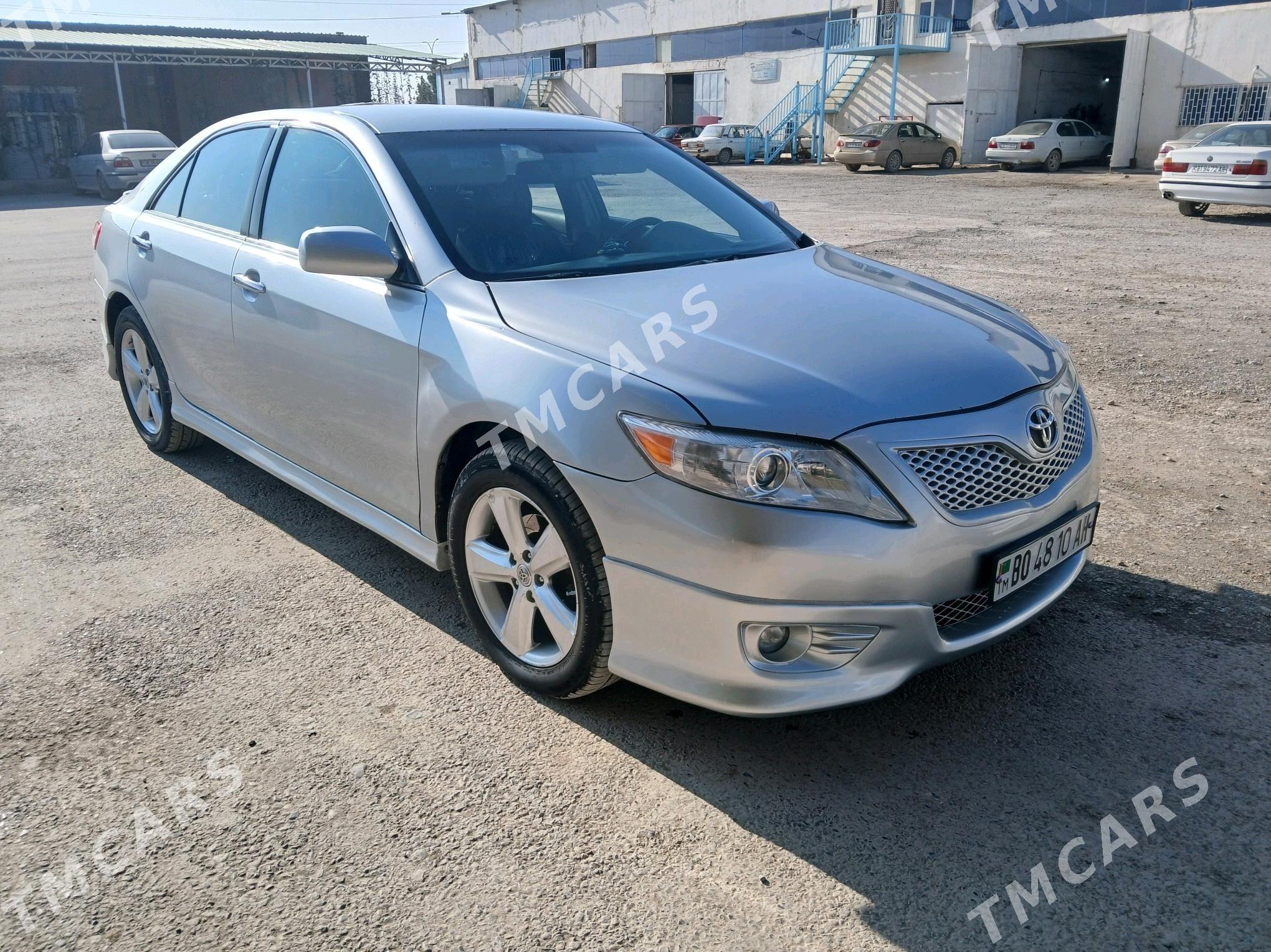 Toyota Camry 2011 - 170 000 TMT - Теджен - img 6