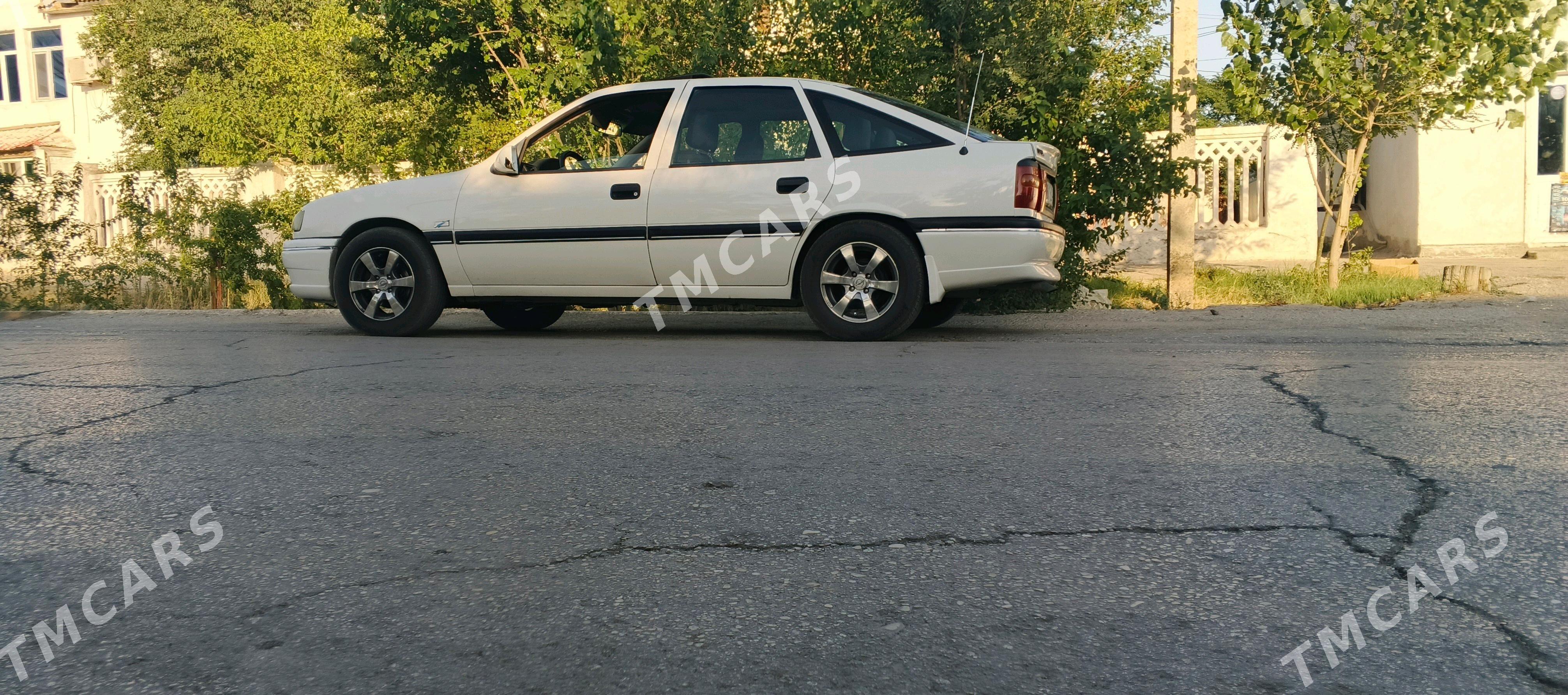 Opel Vectra 1994 - 38 000 TMT - Balkanabat - img 5