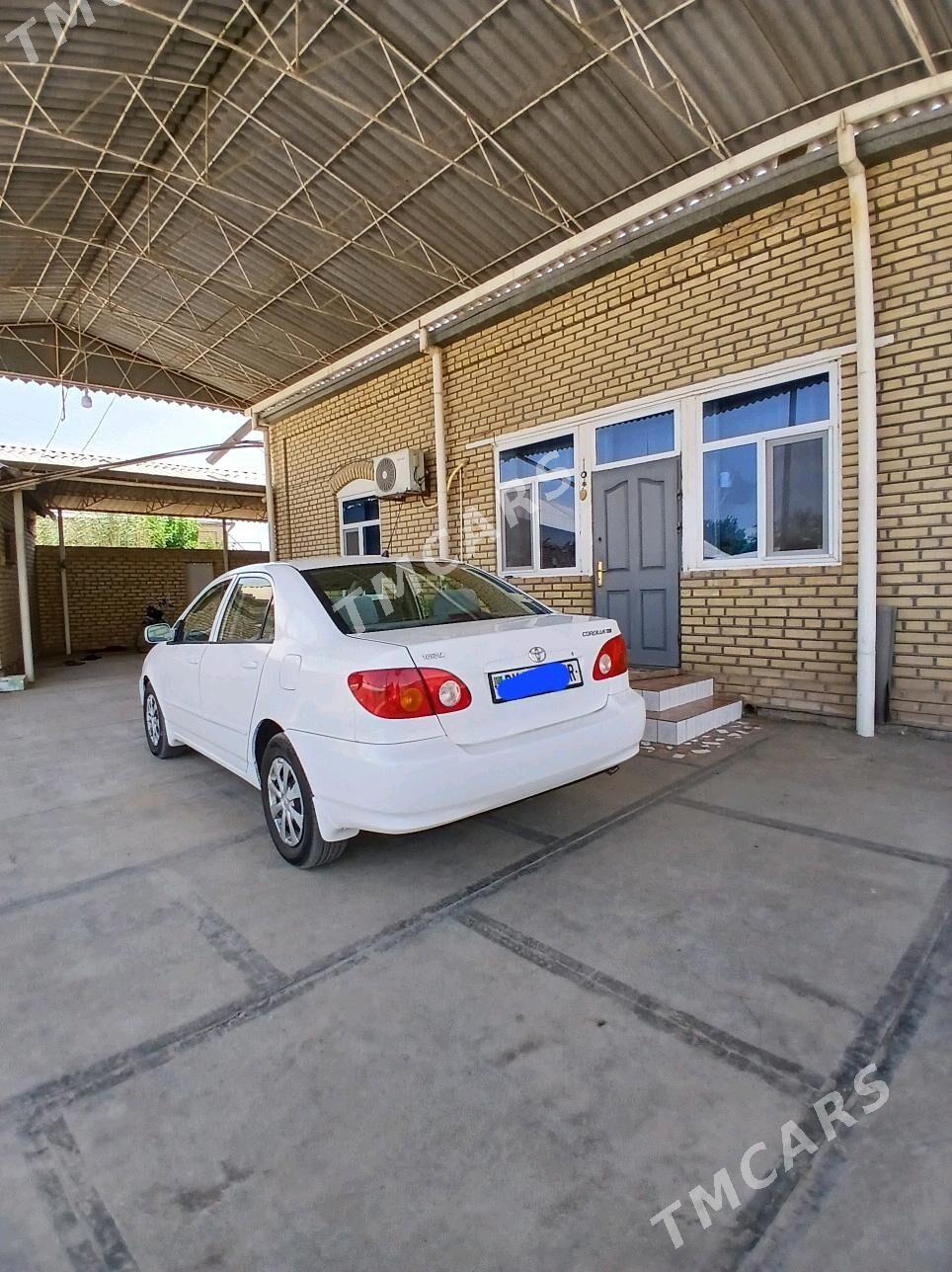 Toyota Corolla 2002 - 110 000 TMT - Мары - img 5