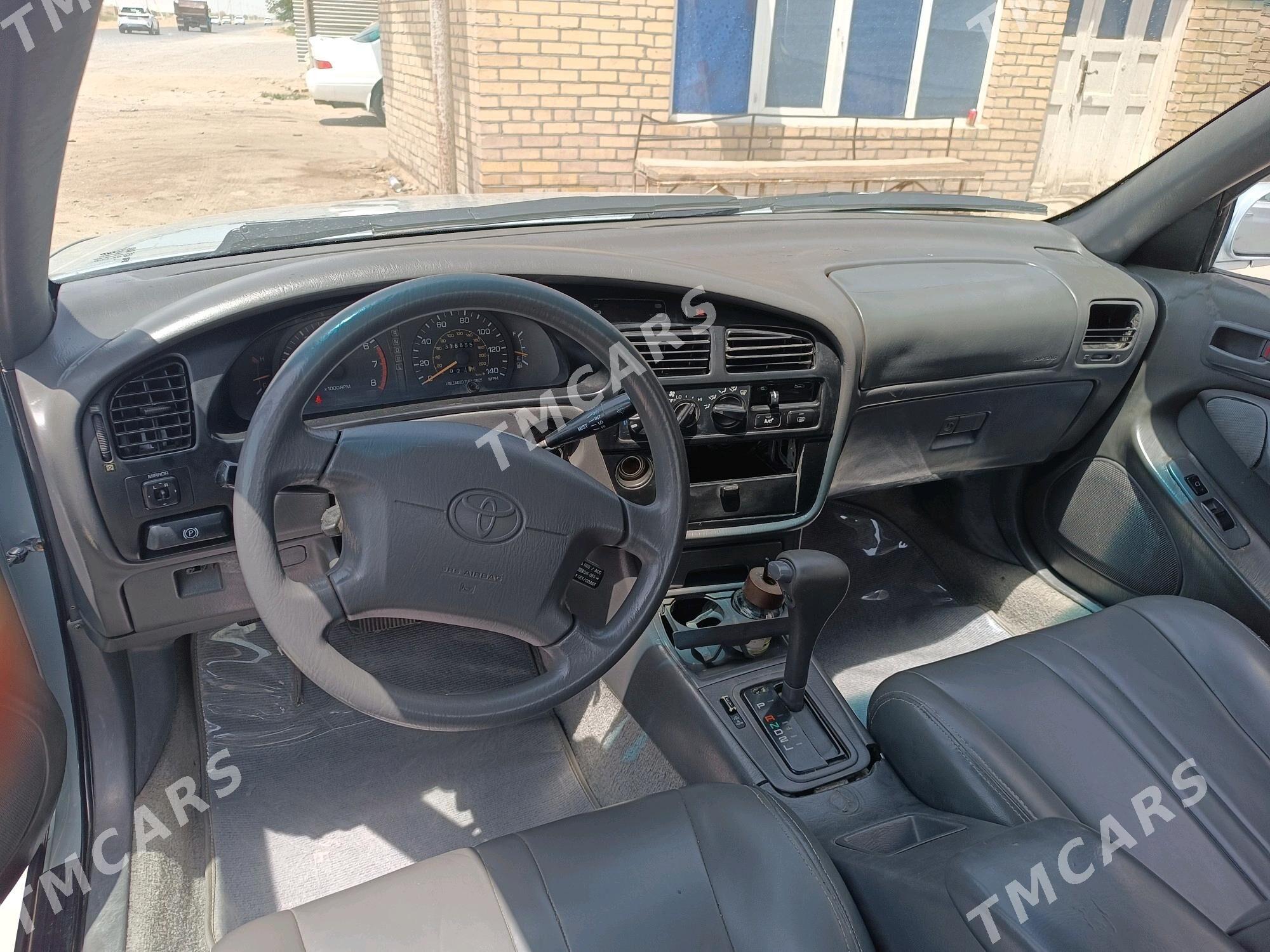 Toyota Camry 1995 - 70 000 TMT - Mary - img 2