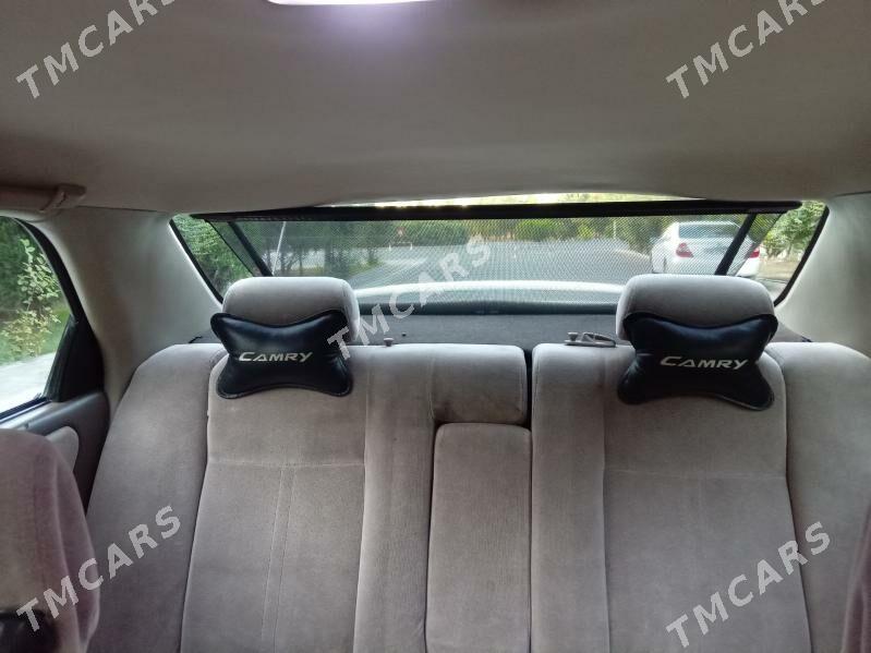 Toyota Camry 1998 - 143 000 TMT - Bäherden - img 2