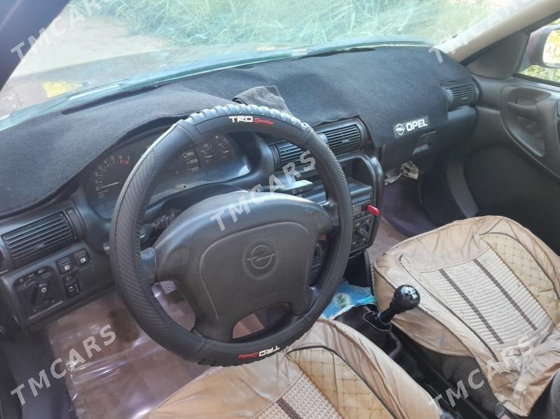 Opel Astra 1996 - 42 000 TMT - Daşoguz - img 5