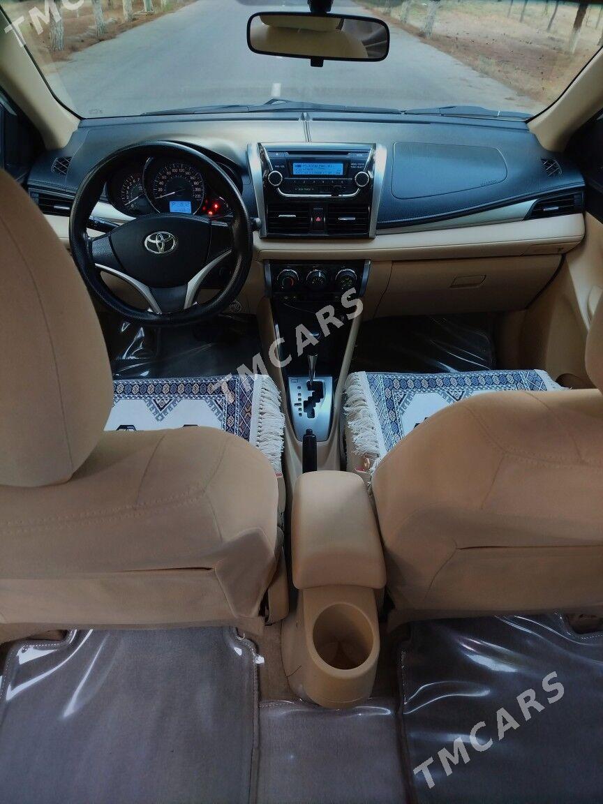 Toyota Yaris 2017 - 175 000 TMT - Aşgabat - img 7