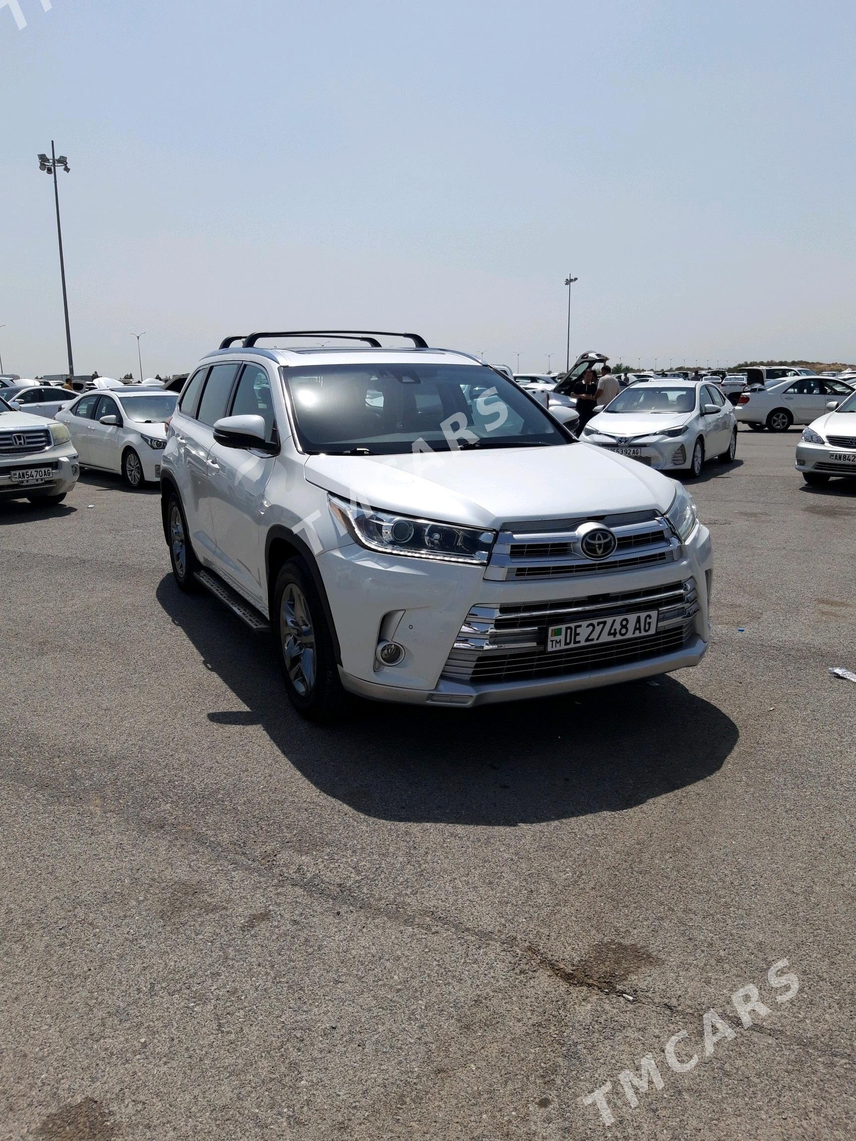 Toyota Highlander 2019 - 575 000 TMT - Ашхабад - img 5