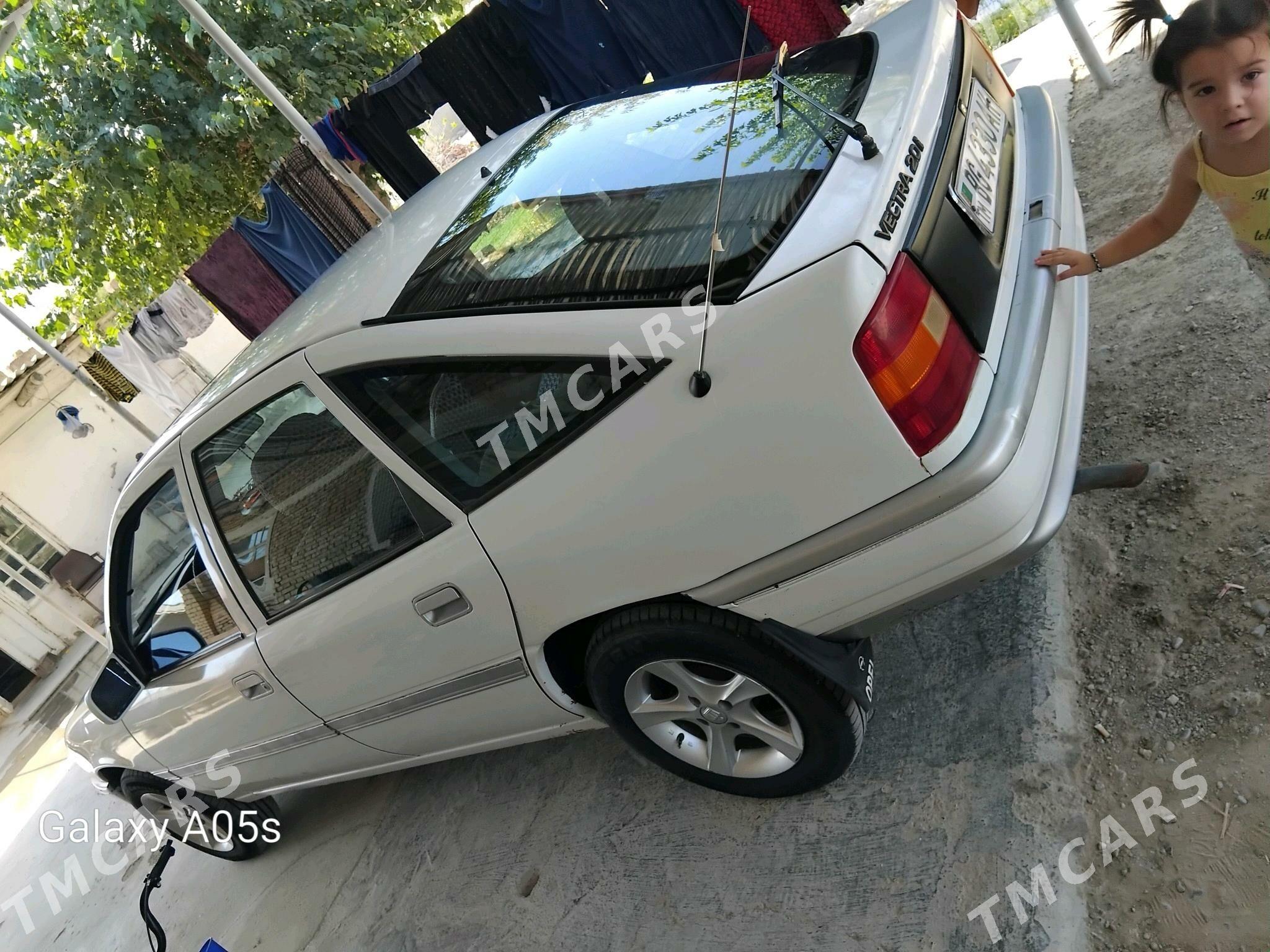Opel Vectra 1992 - 34 000 TMT - Ak bugdaý etraby - img 5