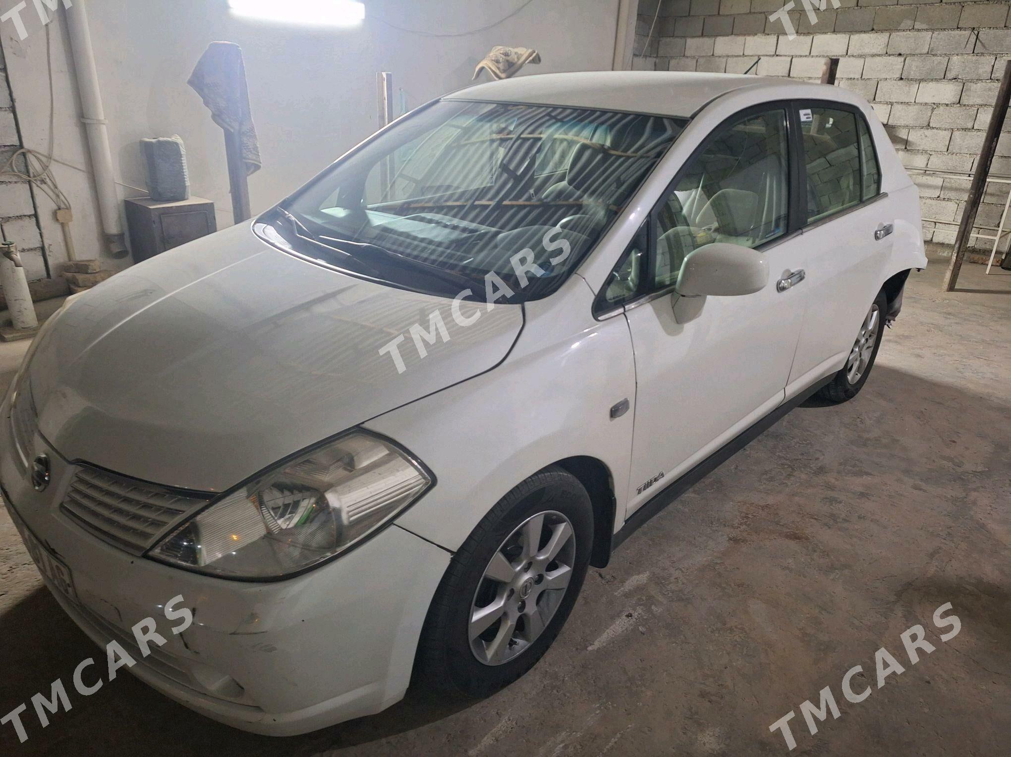 Nissan Tiida 2005 - 87 000 TMT - Ak bugdaý etraby - img 4