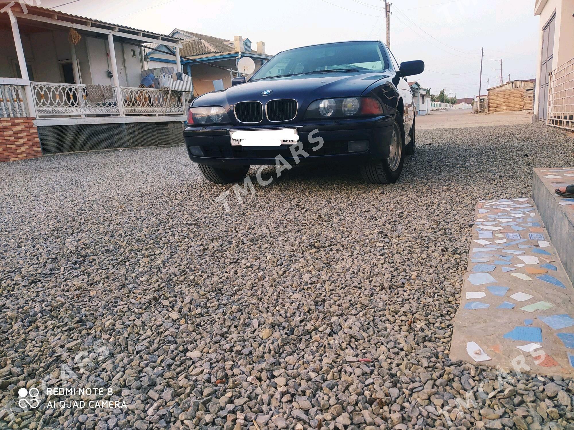 BMW 528 1996 - 68 000 TMT - Esenguly - img 2