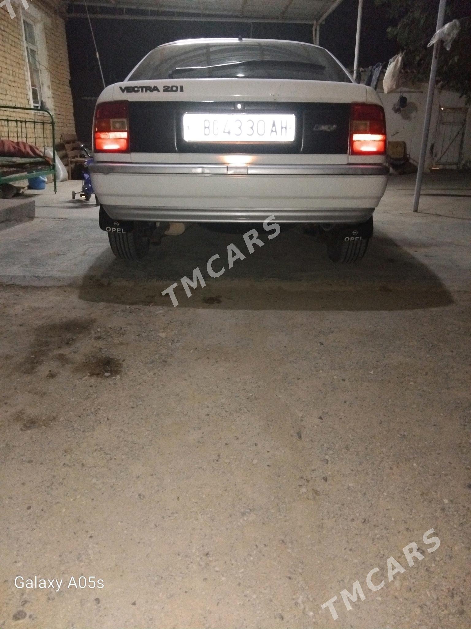 Opel Vectra 1992 - 34 000 TMT - Ak bugdaý etraby - img 7