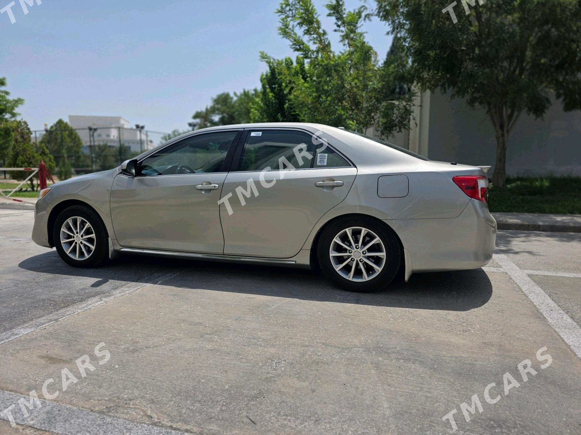 Toyota Camry 2014 - 220 000 TMT - Мары - img 2