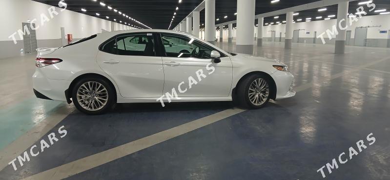 Toyota Camry 2018 - 275 000 TMT - Ашхабад - img 10