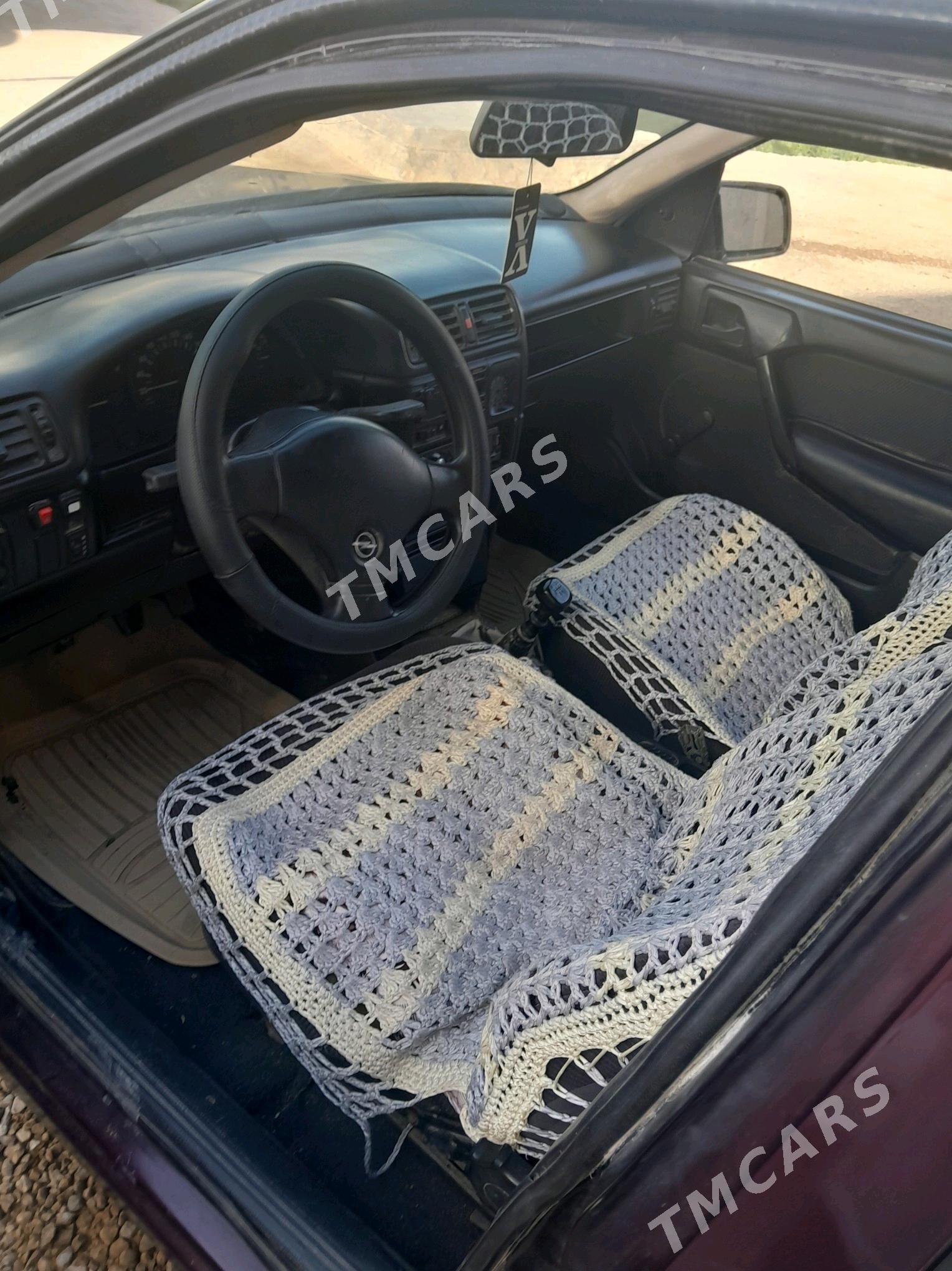 Opel Vectra 1990 - 19 000 TMT - Векильбазар - img 5