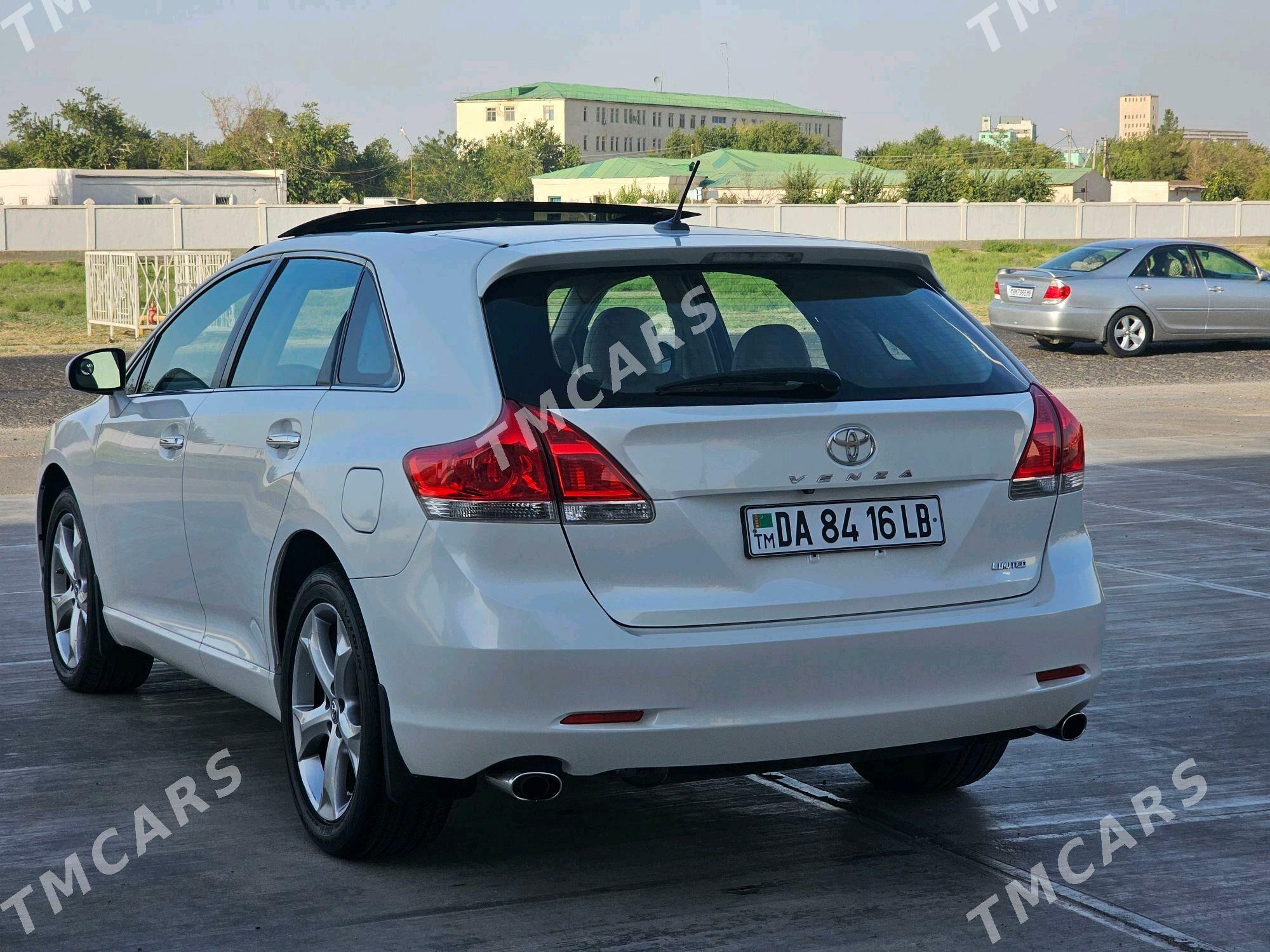 Toyota Venza 2010 - 215 000 TMT - Мары - img 4