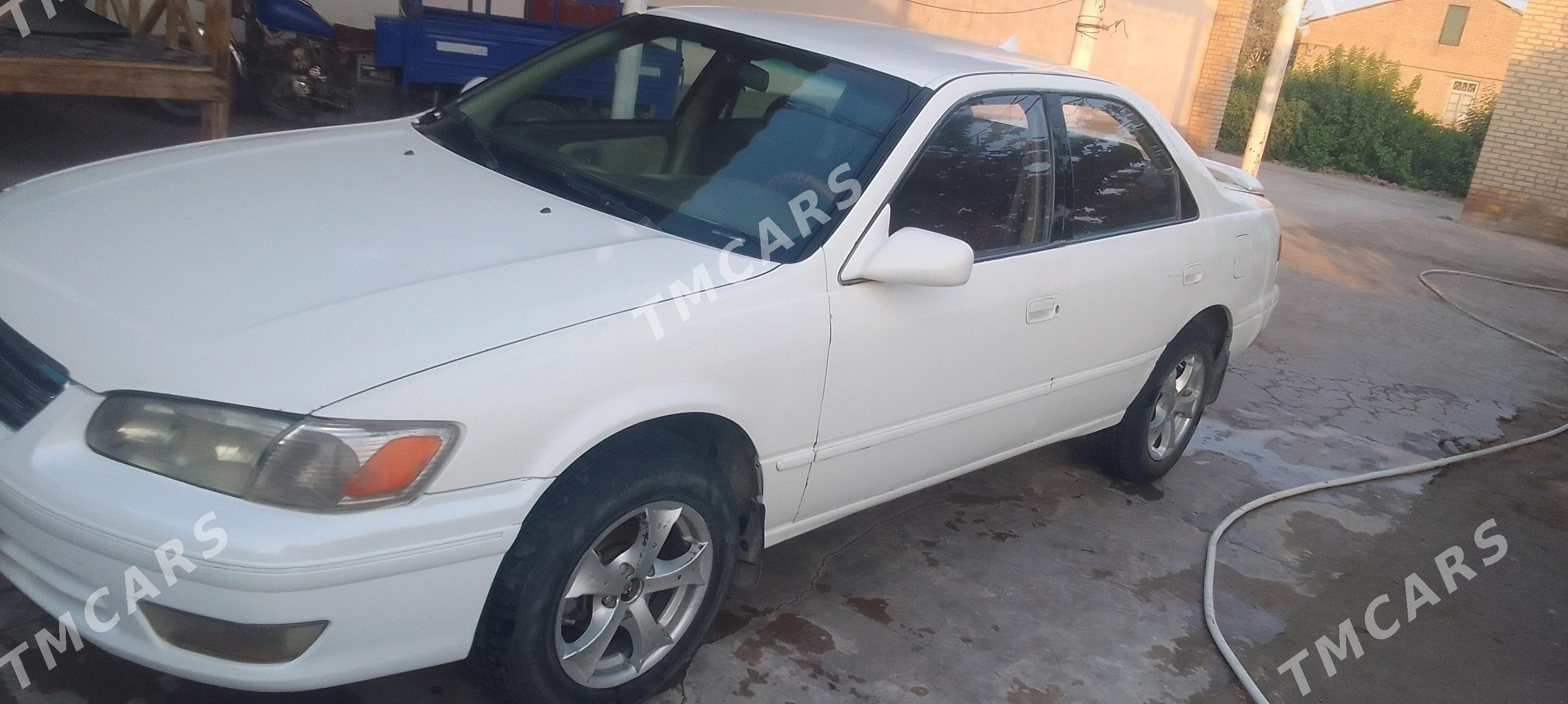 Toyota Camry 1998 - 105 000 TMT - Халач - img 4