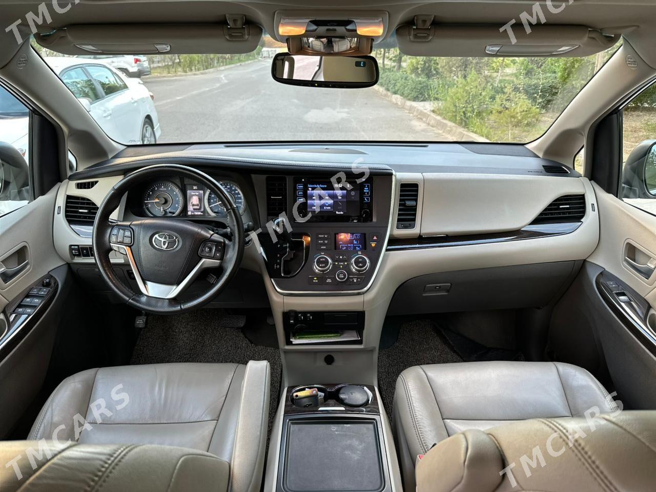 Toyota Sienna 2017 - 450 000 TMT - Aşgabat - img 5