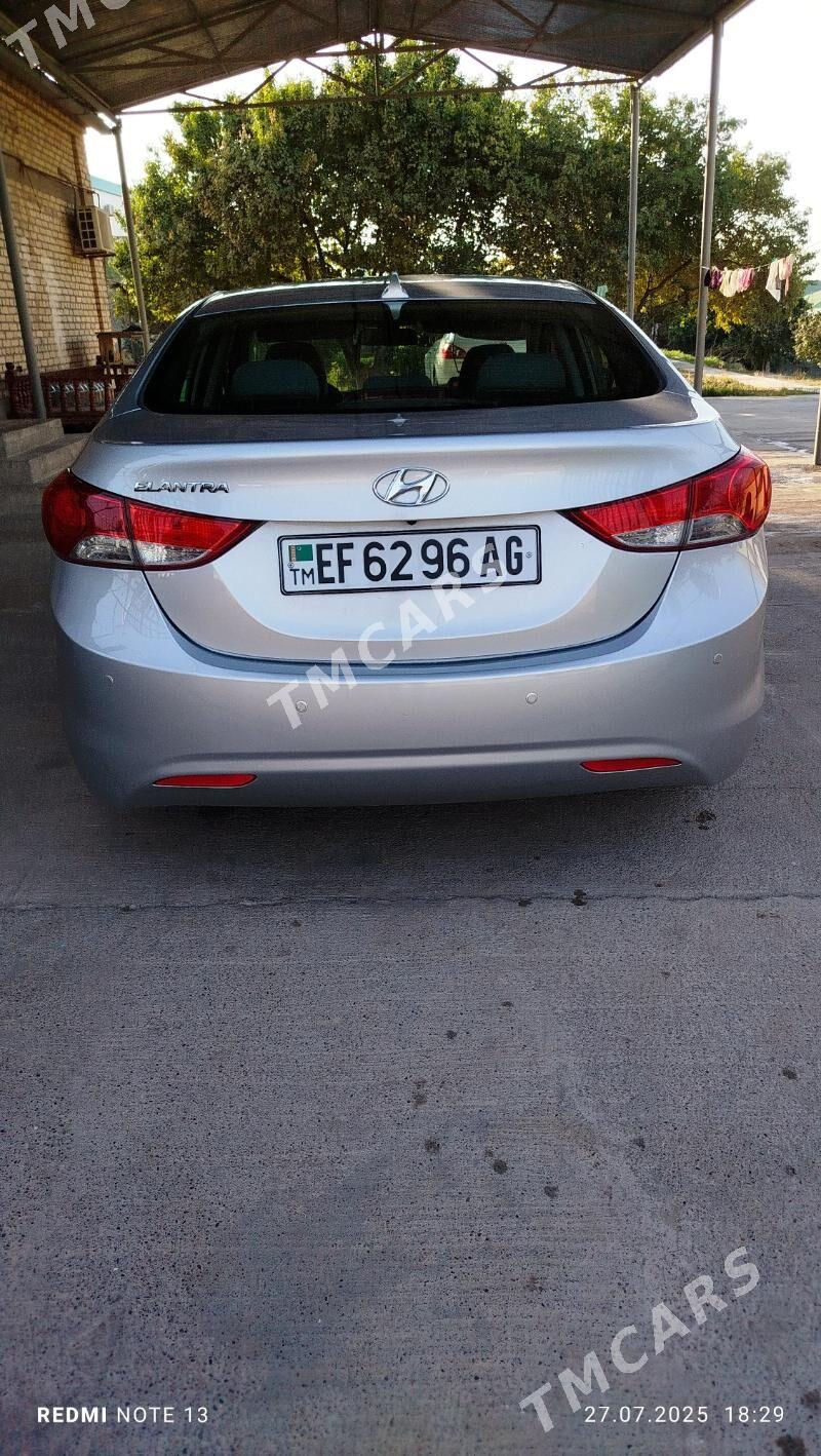 Hyundai Elantra 2011 - 156 000 TMT - Ашхабад - img 4