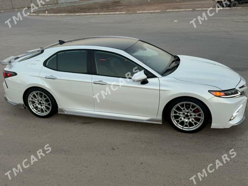 Toyota Camry 2021 - 390 000 TMT - Tejen - img 9
