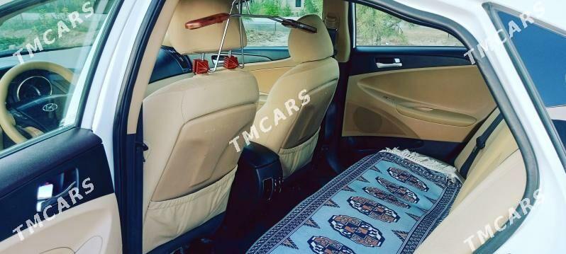 Hyundai Sonata 2011 - 146 000 TMT - Ашхабад - img 7
