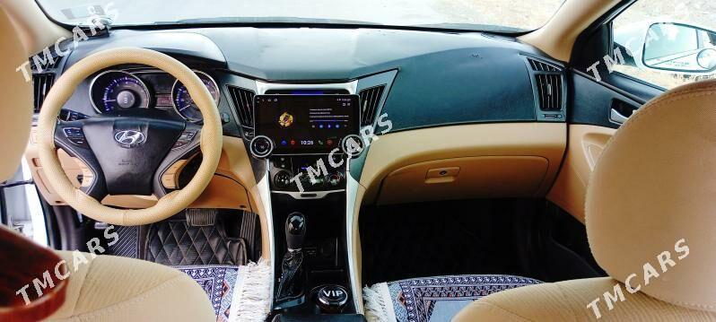 Hyundai Sonata 2011 - 146 000 TMT - Ашхабад - img 9