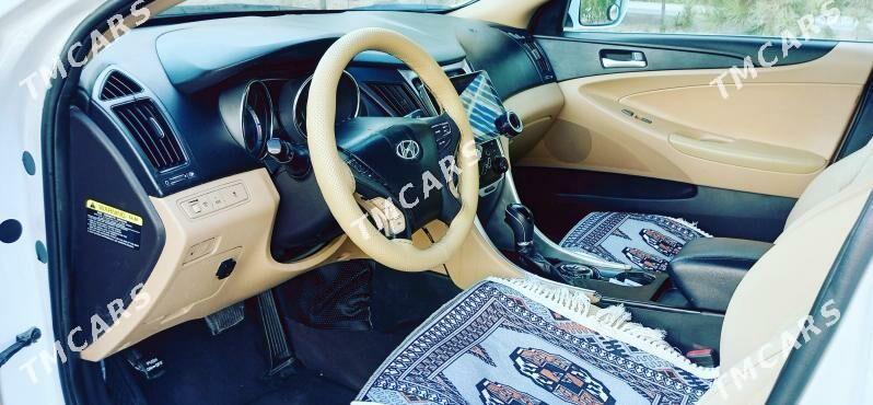 Hyundai Sonata 2011 - 146 000 TMT - Ашхабад - img 8