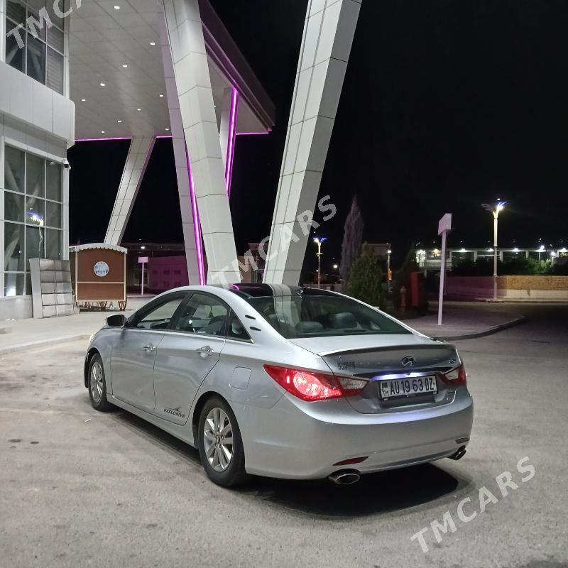 Hyundai Sonata 2012 - 160 000 TMT - Дашогуз - img 6